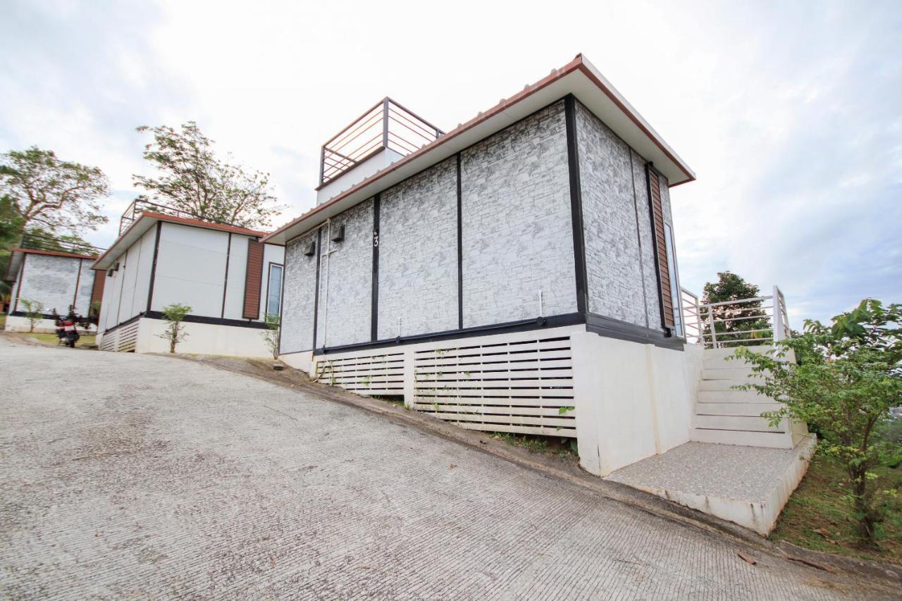 Happy Mountain Airport Resort Nai Yang Exterior photo