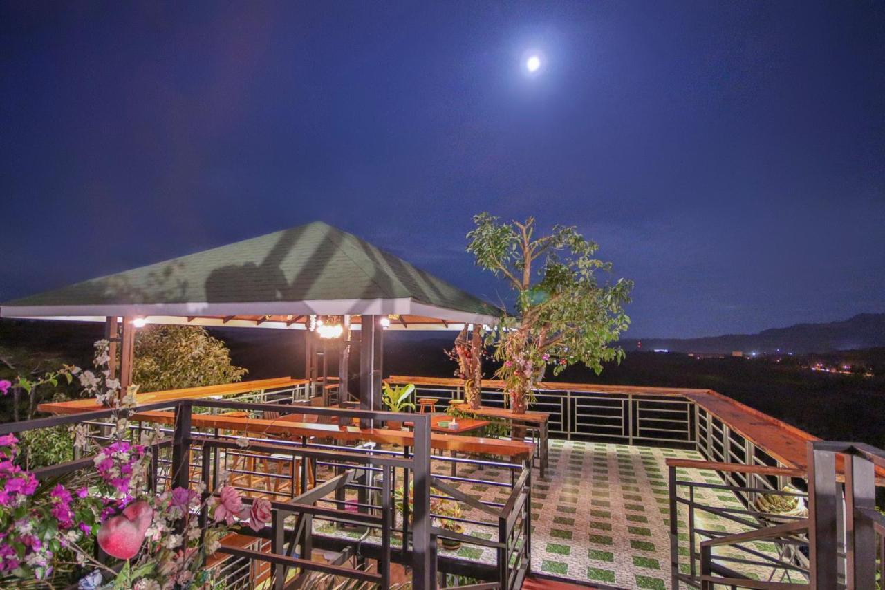 Happy Mountain Airport Resort Nai Yang Exterior photo