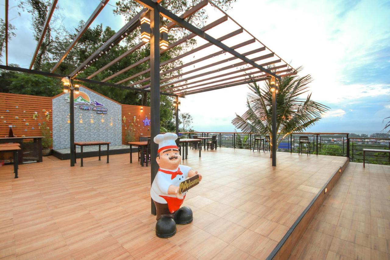 Happy Mountain Airport Resort Nai Yang Exterior photo
